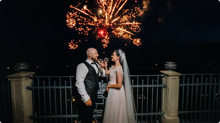 We Take The Stress Out Of Wedding Fireworks 💥